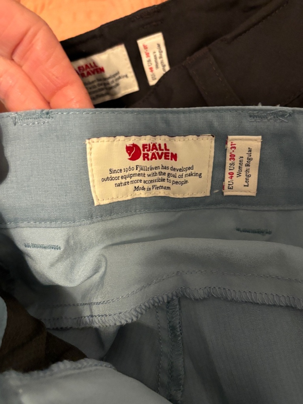 Fjallraven women’s lightweight pants, never worn